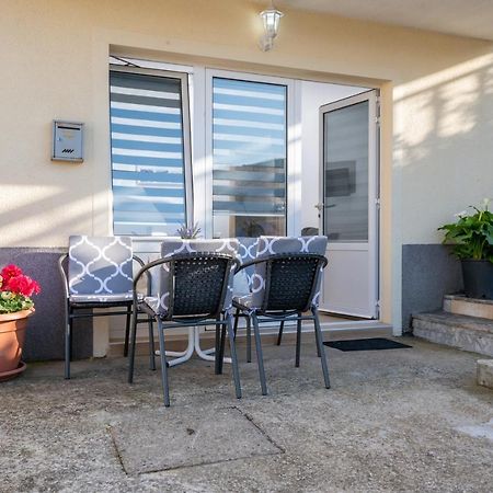 Apartmani Frane 内乌姆 外观 照片