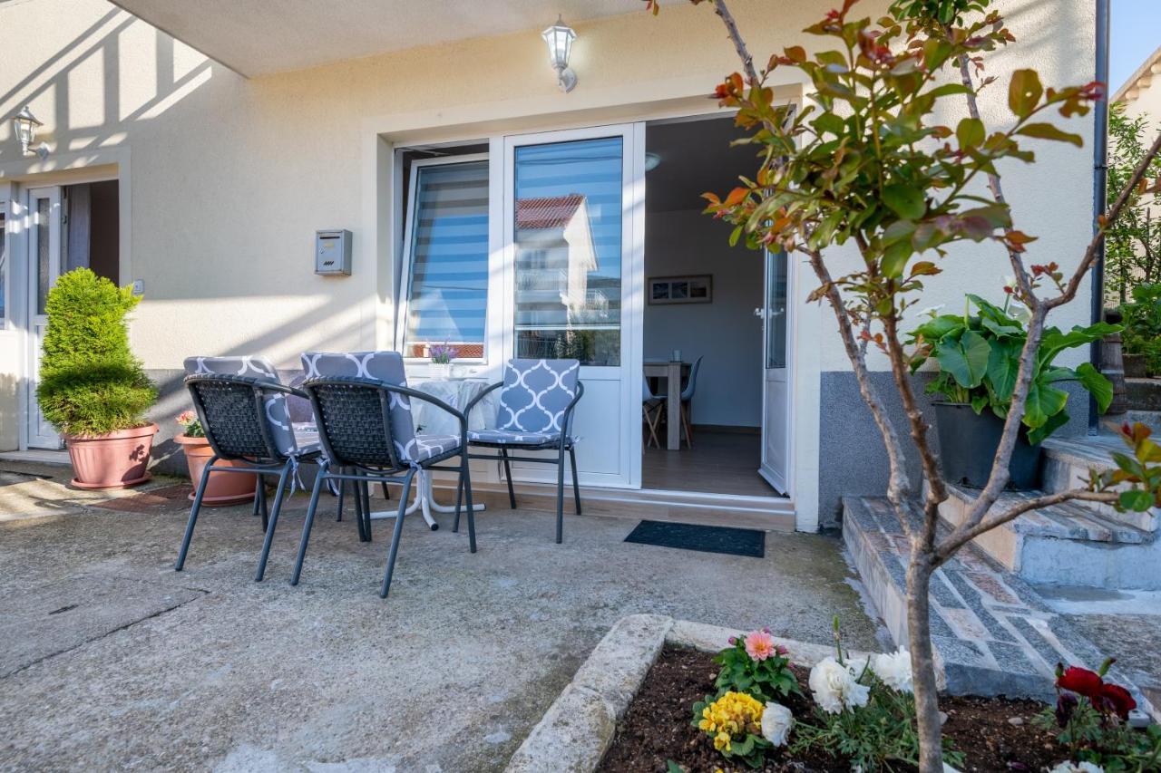 Apartmani Frane 内乌姆 外观 照片