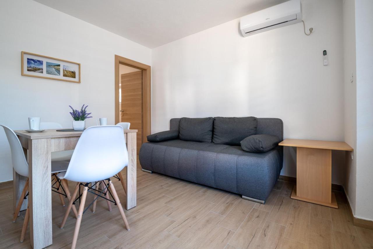 Apartmani Frane 内乌姆 外观 照片