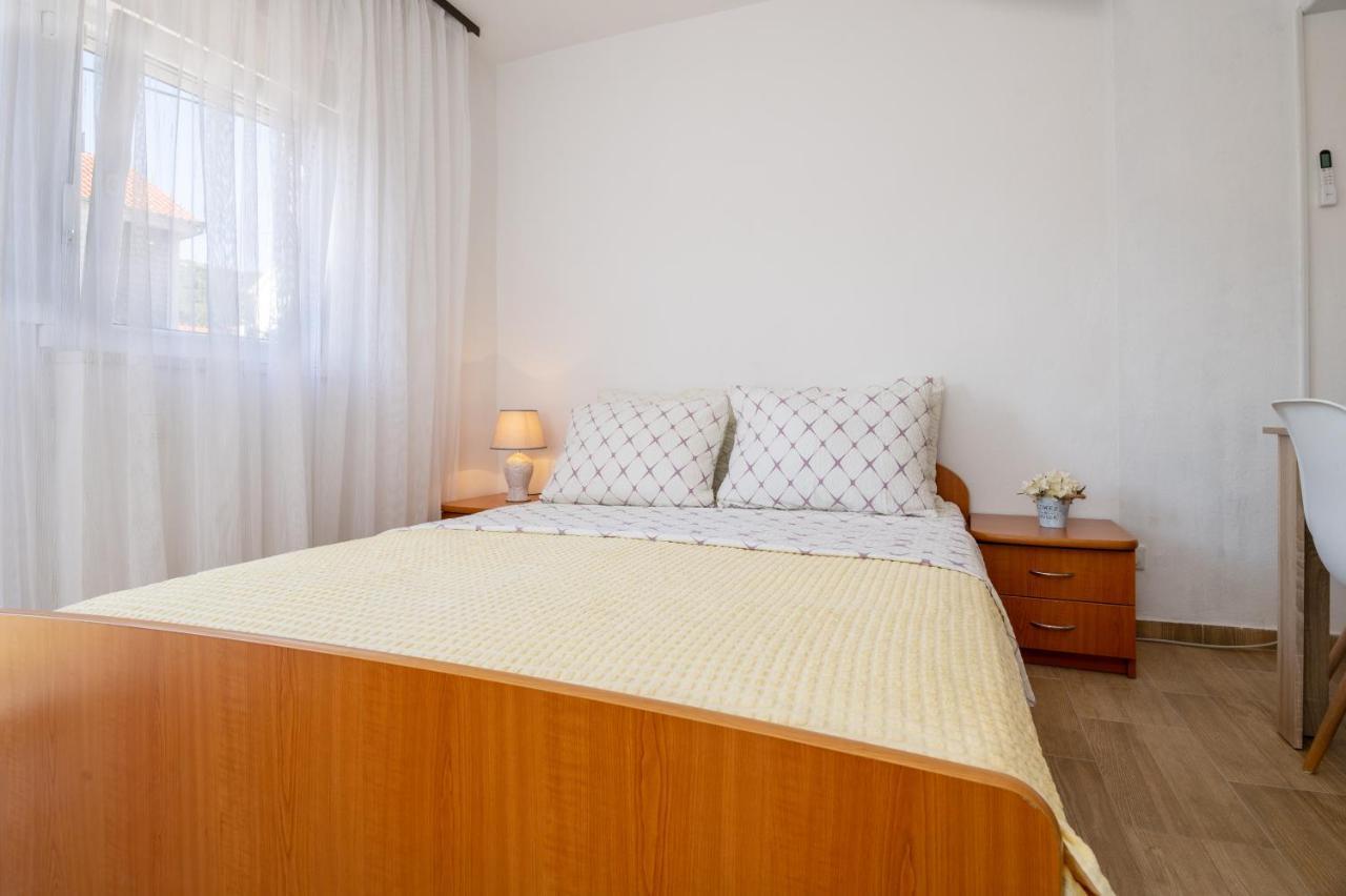 Apartmani Frane 内乌姆 外观 照片