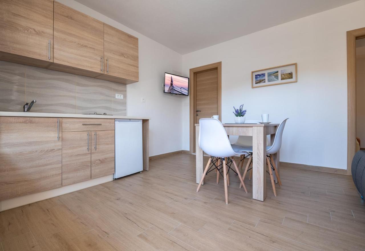 Apartmani Frane 内乌姆 外观 照片
