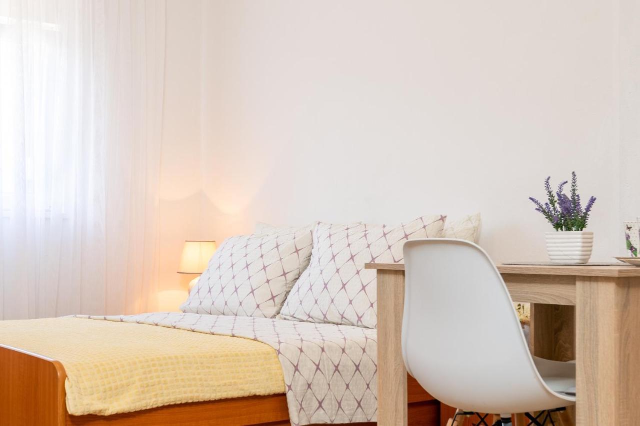 Apartmani Frane 内乌姆 外观 照片
